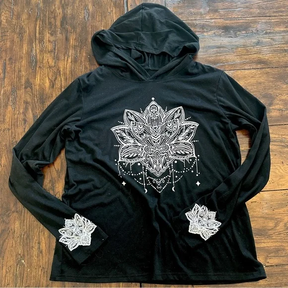 Soft Boho Mandala Hooded Long Sleeve Top 🌙 Black Witchy Yoga Shirt Size L - Picture 2 of 8
